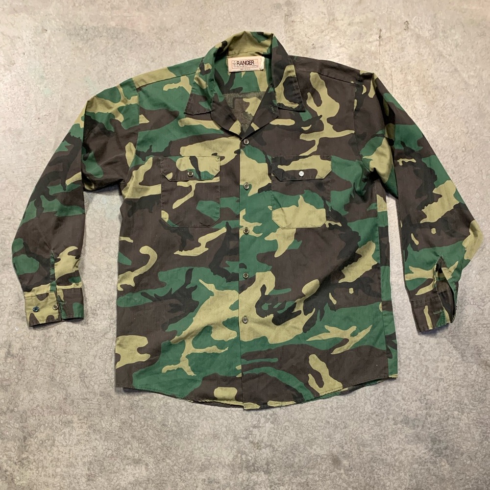 VTG 90s Camo Army Fatigue Shirt
